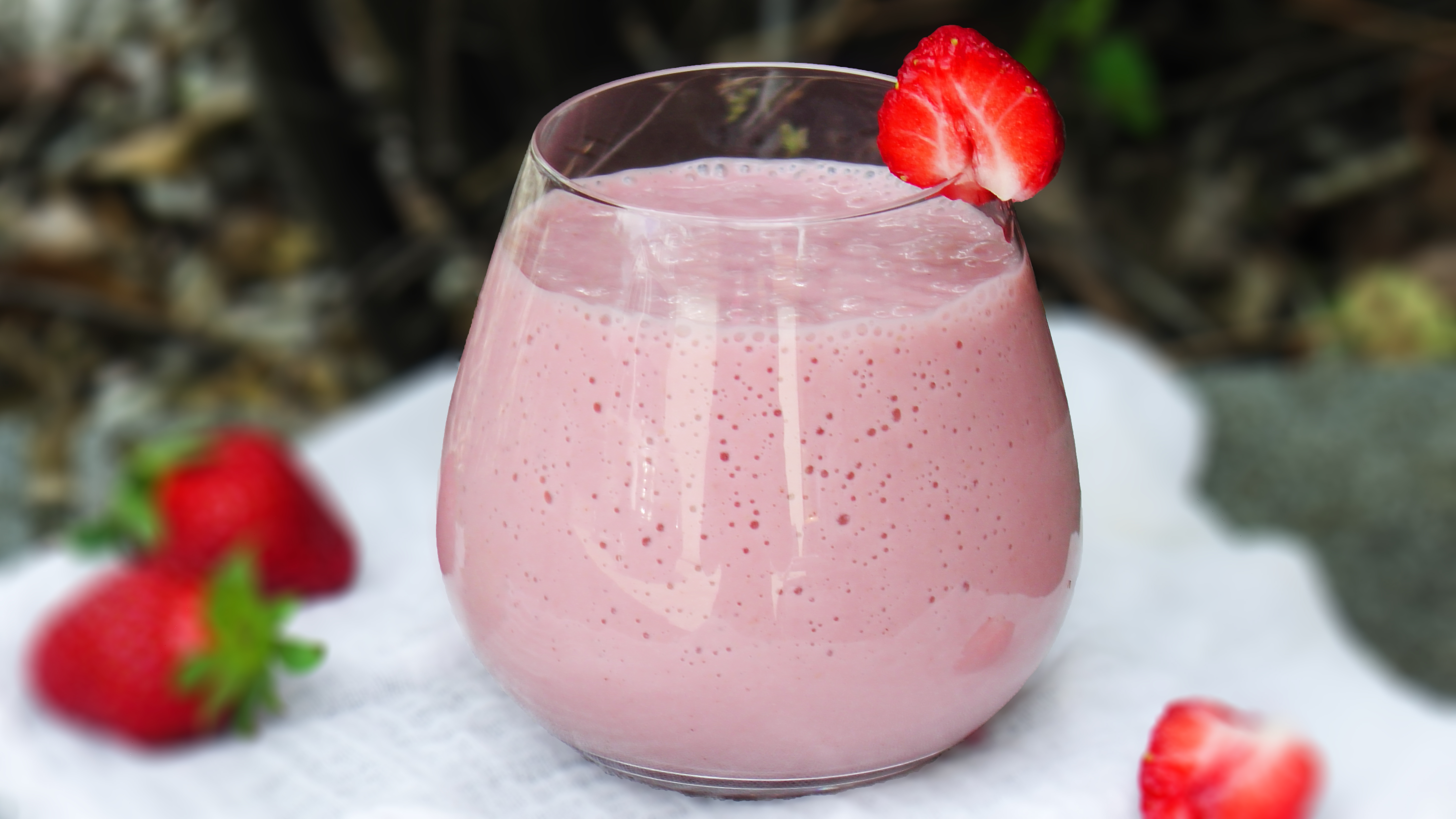 Strawberry-Milkshake-2